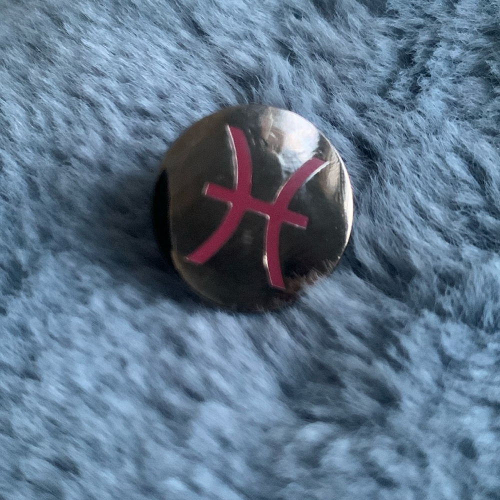 Used fefari homestuck pin from what pumpkin long ago